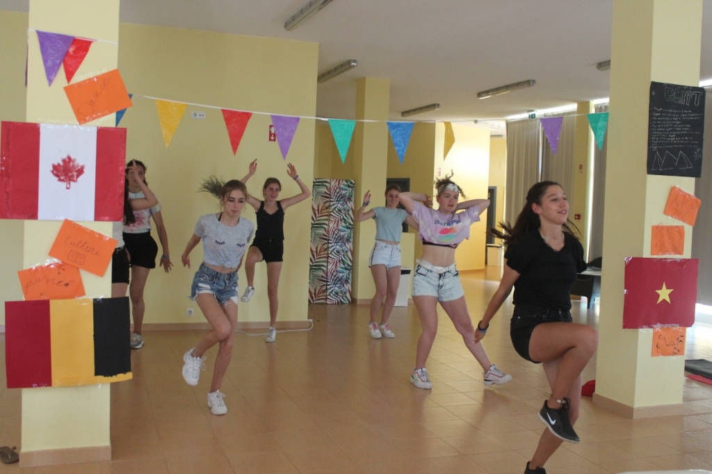 Village Camps International Summer Camp Santa Cruz, Portugal 2025-07-25 https://www.villagecamps.com/journals_admin/images/2259-0370-IMG_1667.jpg Village Camps International Summer Camp Santa Cruz, Portugal 2025-07-25 https://www.villagecamps.com/journals_admin/images/2259-0370-IMG_1667.jpg