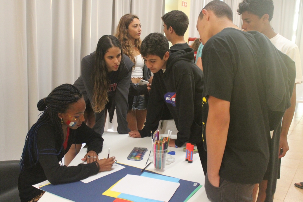 Village Camps International Summer Camp Santa Cruz, Portugal 2025-07-25 https://www.villagecamps.com/journals_admin/images/2259-0474-IMG_1713.jpg