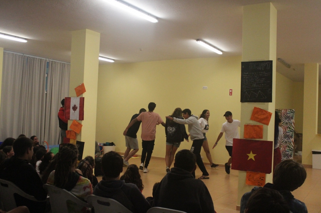 Village Camps International Summer Camp Santa Cruz, Portugal 2025-07-25 https://www.villagecamps.com/journals_admin/images/2260-0984-IMG_1981.jpg