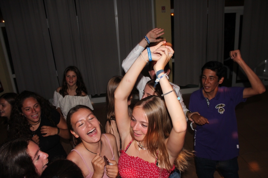 Village Camps International Summer Camp Santa Cruz, Portugal 2025-07-25 https://www.villagecamps.com/journals_admin/images/2264-9306-IMG_3100.jpg Village Camps International Summer Camp Santa Cruz, Portugal 2025-07-25 https://www.villagecamps.com/journals_admin/images/2264-9306-IMG_3100.jpg