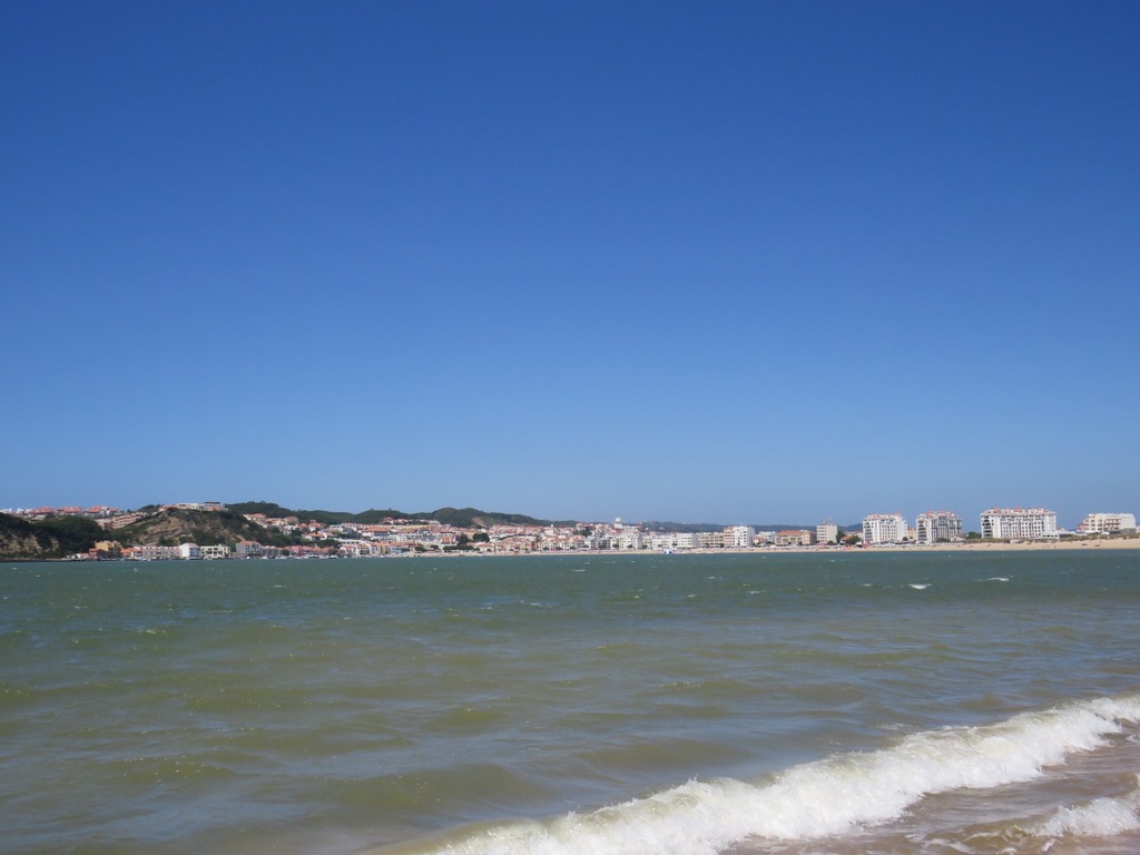 Village Camps International Summer Camp Santa Cruz, Portugal 2025-07-25 https://www.villagecamps.com/journals_admin/images/2364-9685-IMG_7381.jpg