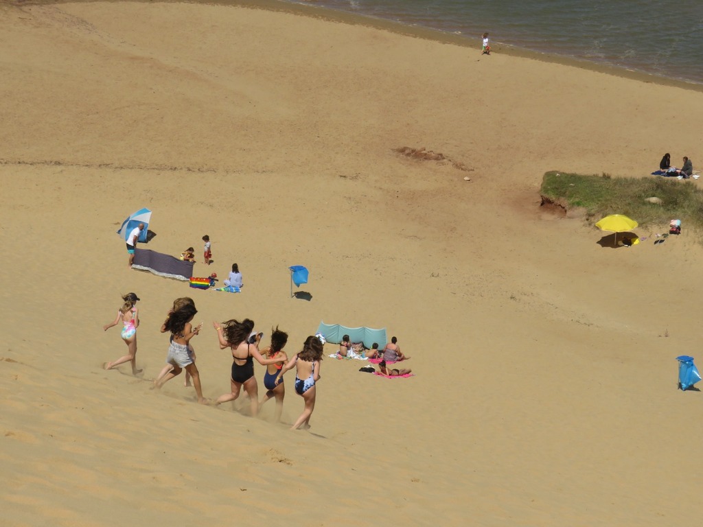 Village Camps International Summer Camp Santa Cruz, Portugal 2025-07-25 https://www.villagecamps.com/journals_admin/images/2364-9715-IMG_7414.jpg