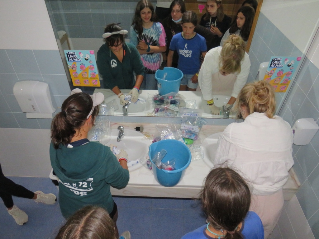 Village Camps International Summer Camp Santa Cruz, Portugal 2025-07-25 https://www.villagecamps.com/journals_admin/images/2367-1262-IMG_8252.jpg