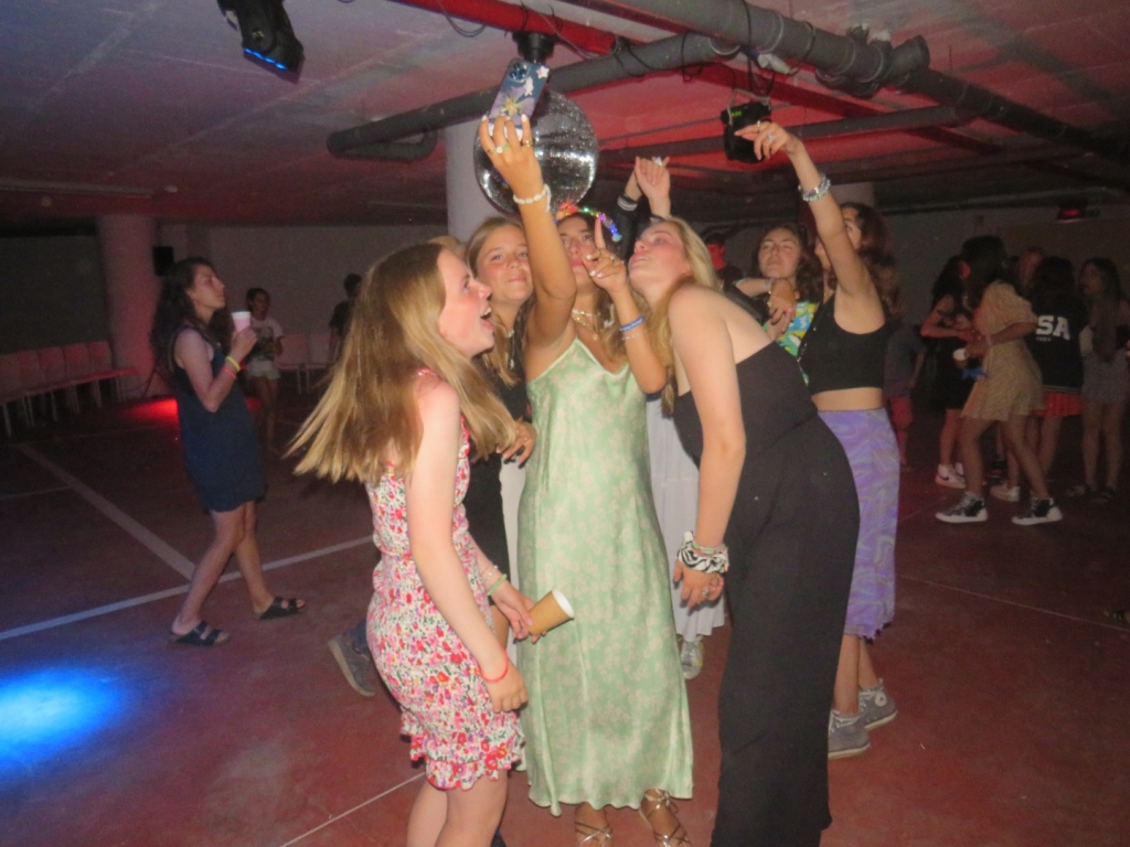 Village Camps International Summer Camp Santa Cruz, Portugal 2025-07-25 https://www.villagecamps.com/journals_admin/images/2372-3992-IMG_9129.jpg