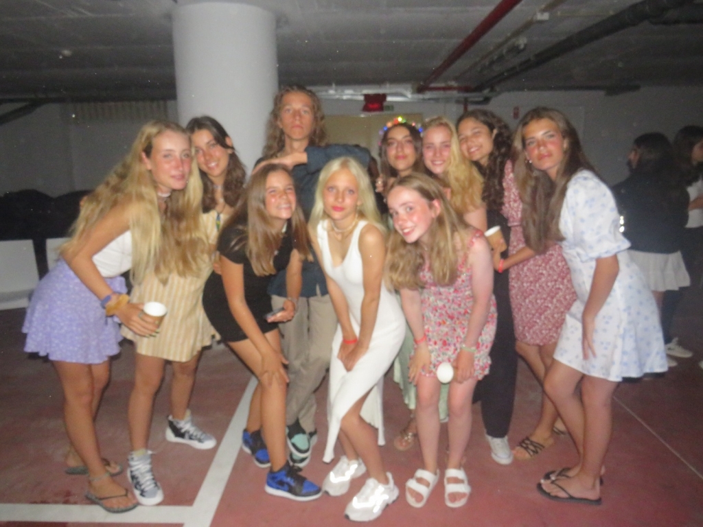 Village Camps International Summer Camp Santa Cruz, Portugal 2025-07-25 https://www.villagecamps.com/journals_admin/images/2372-3996-IMG_9135.jpg