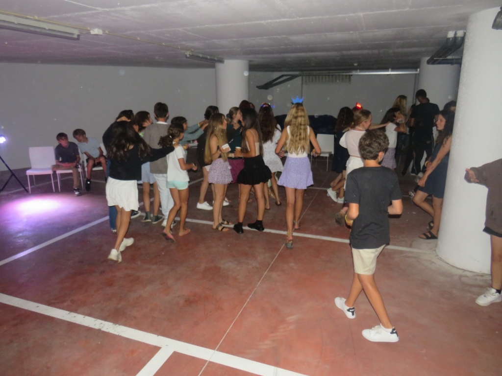 Village Camps International Summer Camp Santa Cruz, Portugal 2025-07-25 https://www.villagecamps.com/journals_admin/images/2372-4005-IMG_9150.jpg Village Camps International Summer Camp Santa Cruz, Portugal 2025-07-25 https://www.villagecamps.com/journals_admin/images/2372-4005-IMG_9150.jpg
