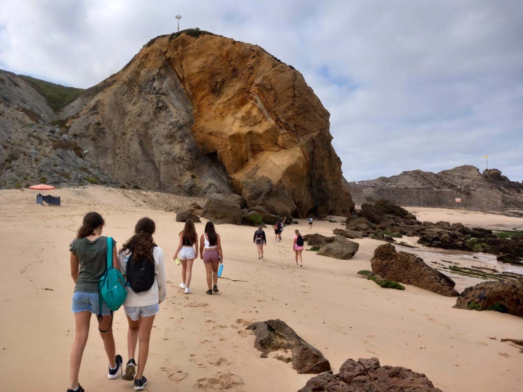 Village Camps International Summer Camp Santa Cruz, Portugal 2026-07-31 https://www.villagecamps.com/journals_admin/images/2419-2083-124.jpg