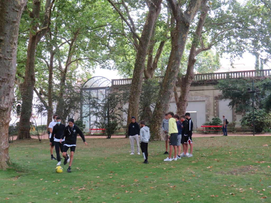 Village Camps International Summer Camp Santa Cruz, Portugal 2025-07-25 https://www.villagecamps.com/journals_admin/images/2421-3985-IMG_9575.jpg