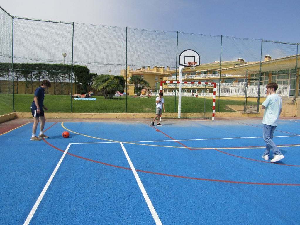 Village Camps International Summer Camp Santa Cruz, Portugal 2025-07-25 https://www.villagecamps.com/journals_admin/images/2460-4707-IMG_0272.jpg