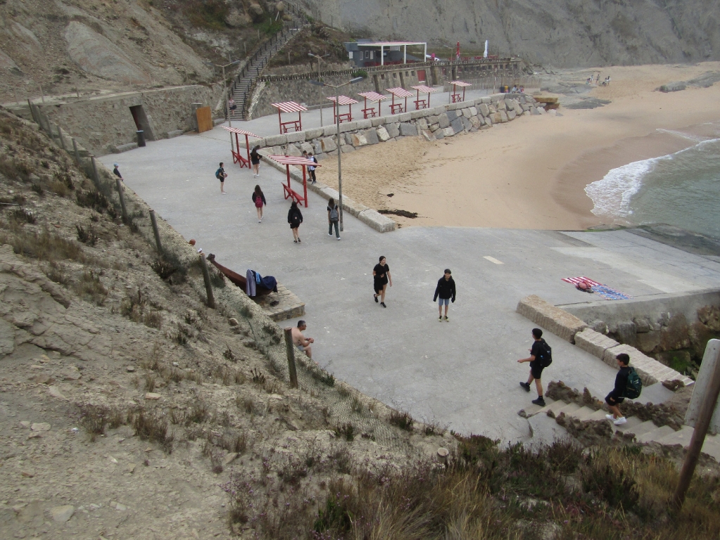 Village Camps International Summer Camp Santa Cruz, Portugal 2025-07-25 https://www.villagecamps.com/journals_admin/images/2461-9176-IMG_0333.jpg