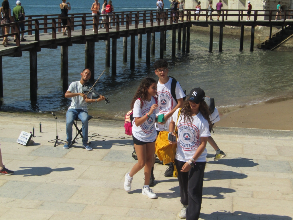 Village Camps International Summer Camp Santa Cruz, Portugal 2025-07-25 https://www.villagecamps.com/journals_admin/images/2464-4415-IMG_0664.jpg