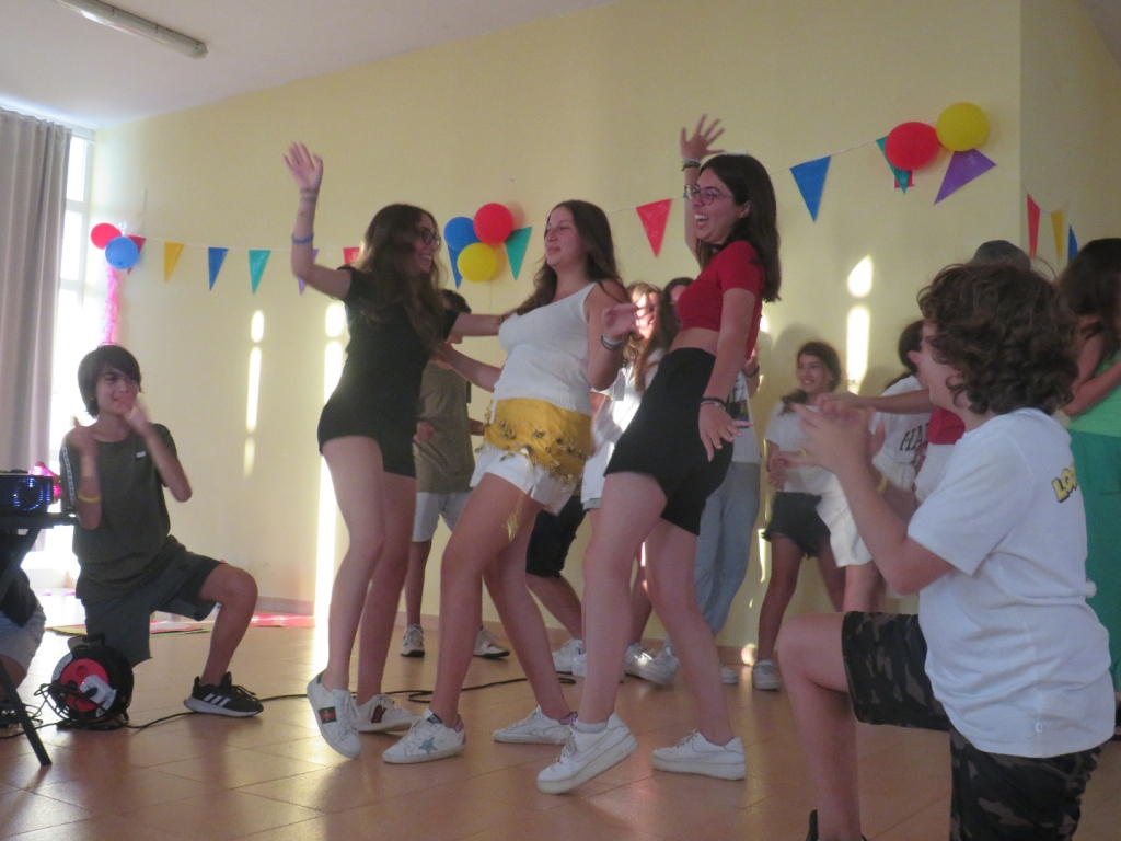 Village Camps International Summer Camp Santa Cruz, Portugal 2025-07-25 https://www.villagecamps.com/journals_admin/images/2466-3219-IMG_3366.jpg