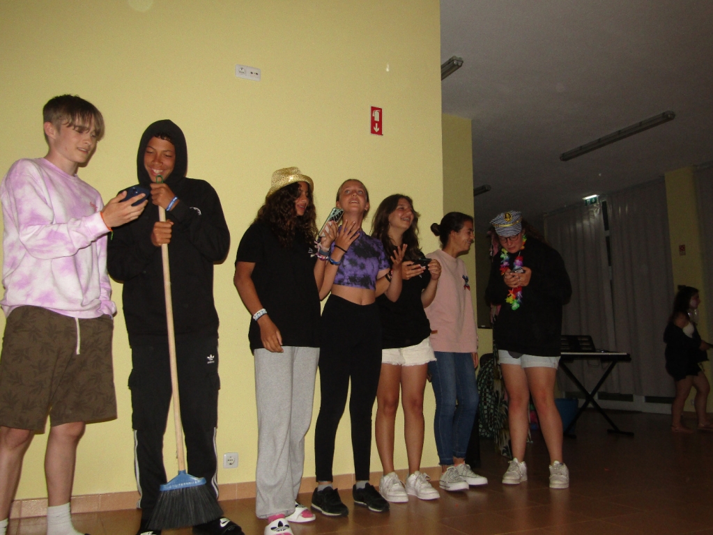 Village Camps International Summer Camp Santa Cruz, Portugal 2025-07-25 https://www.villagecamps.com/journals_admin/images/2468-5068-IMG_1615.jpg