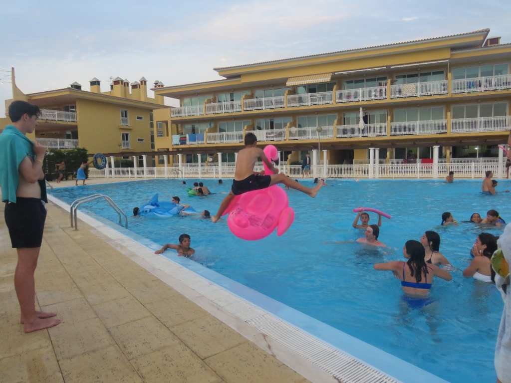 Village Camps International Summer Camp Santa Cruz, Portugal 2025-07-25 https://www.villagecamps.com/journals_admin/images/2471-8639-IMG_4141.jpg