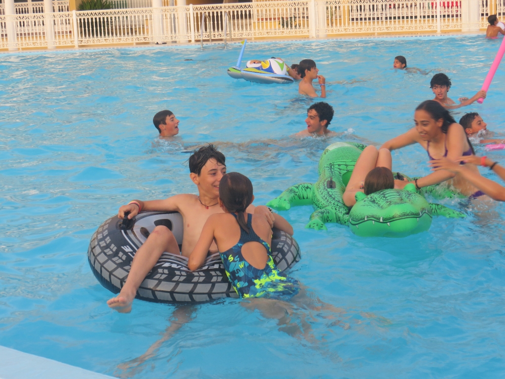 Village Camps International Summer Camp Santa Cruz, Portugal 2025-07-25 https://www.villagecamps.com/journals_admin/images/2471-8645-IMG_4069.jpg Village Camps International Summer Camp Santa Cruz, Portugal 2025-07-25 https://www.villagecamps.com/journals_admin/images/2471-8645-IMG_4069.jpg