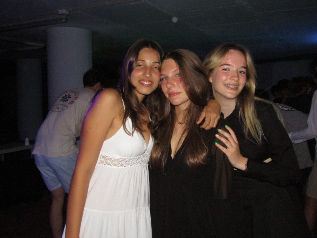 Village Camps International Summer Camp Santa Cruz, Portugal 2025-07-25 https://www.villagecamps.com/journals_admin/images/2473-4872-IMG_2537.jpg
