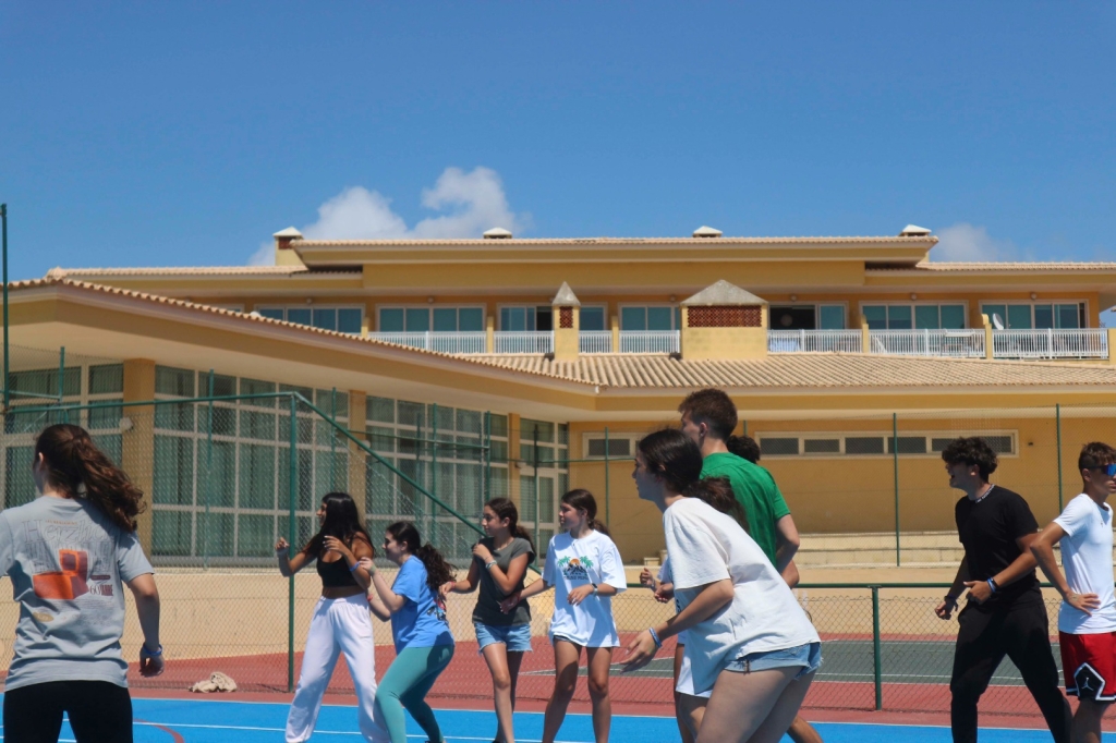 Village Camps International Summer Camp Santa Cruz, Portugal 2025-07-25 https://www.villagecamps.com/journals_admin/images/2507-1683-IMG_3423.jpg