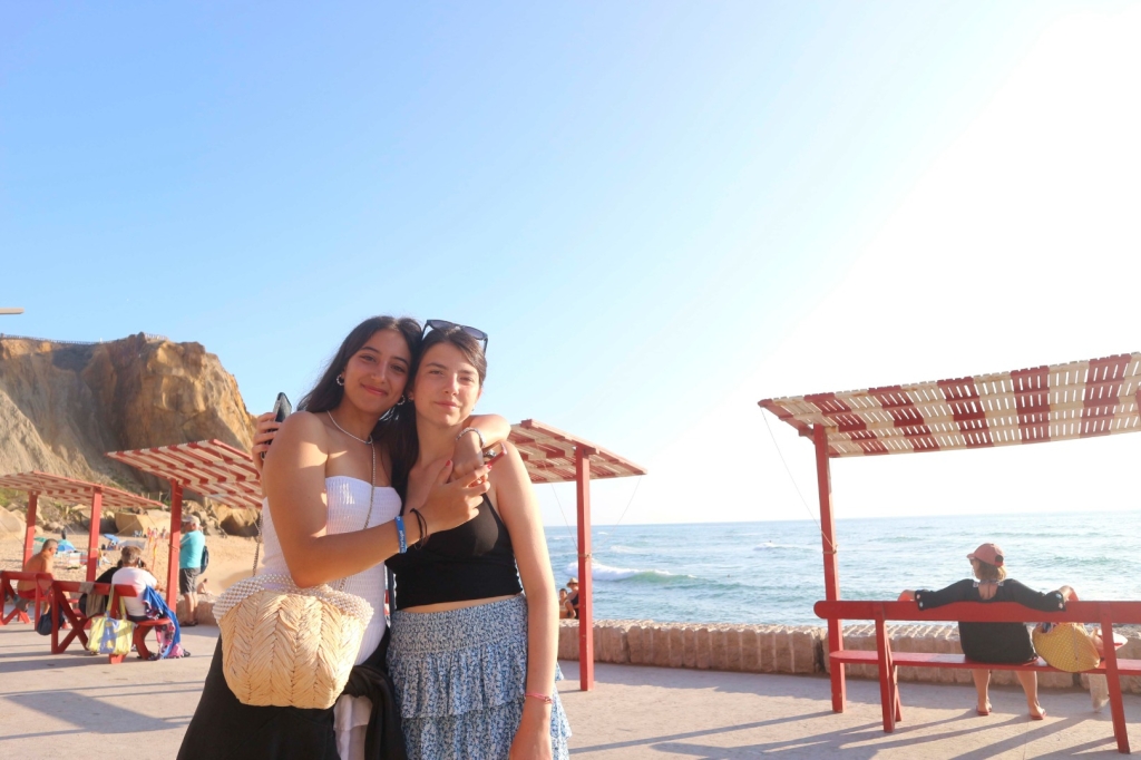 Village Camps International Summer Camp Santa Cruz, Portugal 2025-07-25 https://www.villagecamps.com/journals_admin/images/2507-1700-IMG_3566.jpg