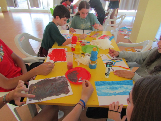 Village Camps International Summer Camp Santa Cruz, Portugal 2026-07-31 https://www.villagecamps.com/journals_admin/images/2510-9279-IMG_3882.jpg