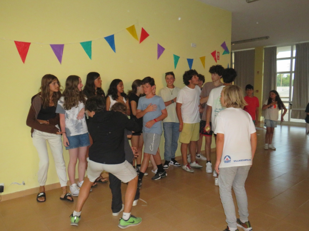 Village Camps International Summer Camp Santa Cruz, Portugal 2025-07-25 https://www.villagecamps.com/journals_admin/images/2510-9777-IMG_5412.jpg