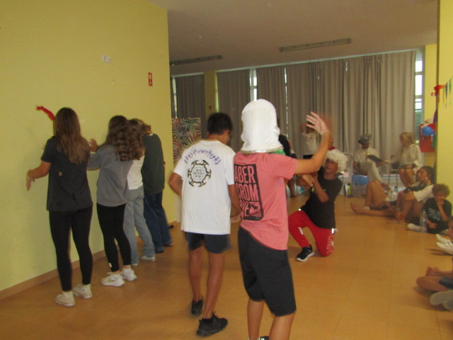 Village Camps International Summer Camp Santa Cruz, Portugal 2025-07-25 https://www.villagecamps.com/journals_admin/images/2527-6057-IMG_4600.jpg