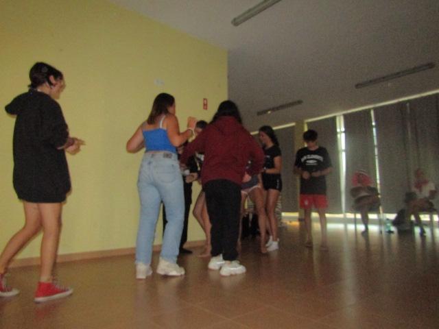 Village Camps International Summer Camp Santa Cruz, Portugal 2025-07-25 https://www.villagecamps.com/journals_admin/images/2527-6070-IMG_4574.jpg