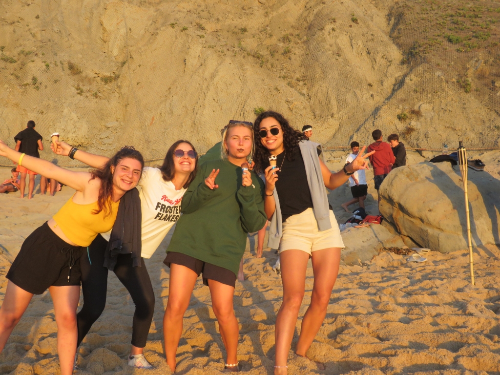 Village Camps International Summer Camp Santa Cruz, Portugal 2025-07-25 https://www.villagecamps.com/journals_admin/images/2528-7612-IMG_5886.jpg