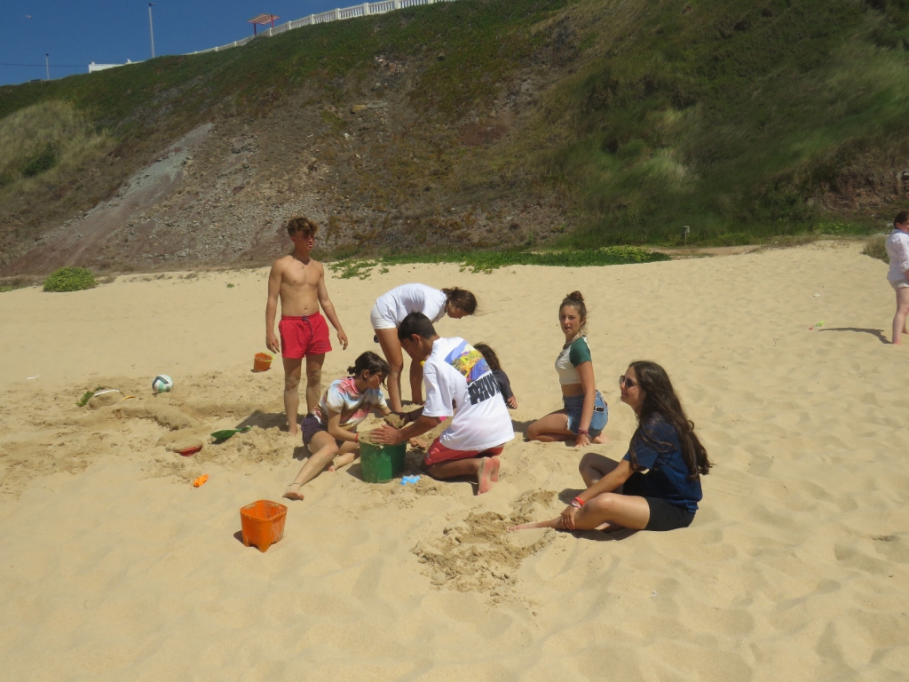 Village Camps International Summer Camp Santa Cruz, Portugal 2025-07-25 https://www.villagecamps.com/journals_admin/images/2529-0259-IMG_6090.jpg