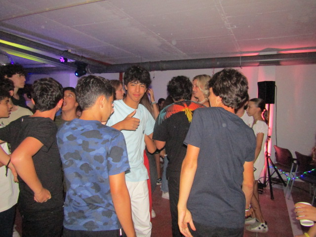 Village Camps International Summer Camp Santa Cruz, Portugal 2026-07-31 https://www.villagecamps.com/journals_admin/images/2531-3684-IMG_0794.jpg Village Camps International Summer Camp Santa Cruz, Portugal 2026-07-31 https://www.villagecamps.com/journals_admin/images/2531-3684-IMG_0794.jpg