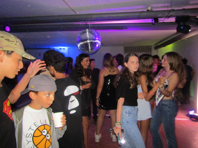 Village Camps International Summer Camp Santa Cruz, Portugal 2025-07-25 https://www.villagecamps.com/journals_admin/images/2531-3684-IMG_0801.jpg