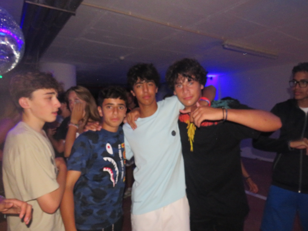 Village Camps International Summer Camp Santa Cruz, Portugal 2025-07-25 https://www.villagecamps.com/journals_admin/images/2531-3741-IMG_6239.jpg