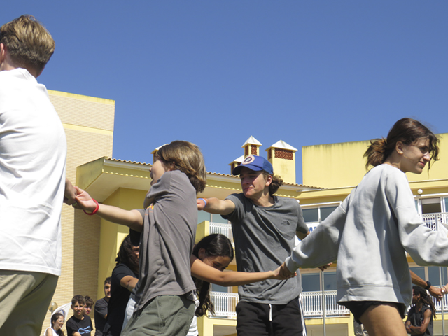 Village Camps International Summer Camp Santa Cruz, Portugal 2025-07-25 https://www.villagecamps.com/journals_admin/images/2554-5490-IMG_6453.jpg