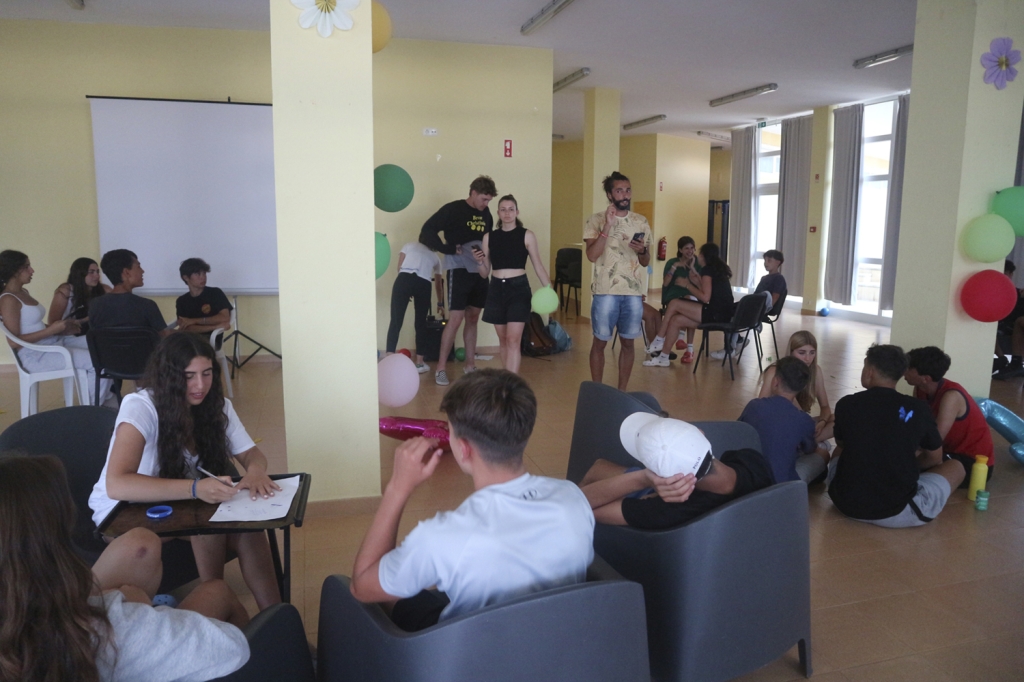 Village Camps International Summer Camp Santa Cruz, Portugal 2025-07-25 https://www.villagecamps.com/journals_admin/images/2556-8716-126.jpg