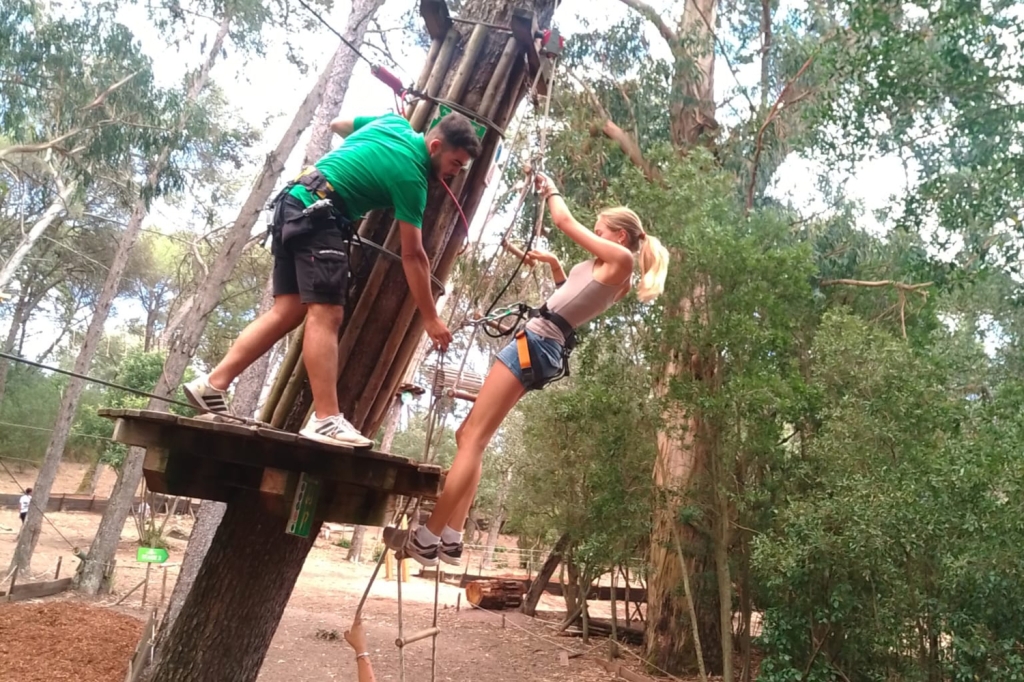 Village Camps International Summer Camp Santa Cruz, Portugal 2025-07-25 https://www.villagecamps.com/journals_admin/images/2556-8738-151.jpg