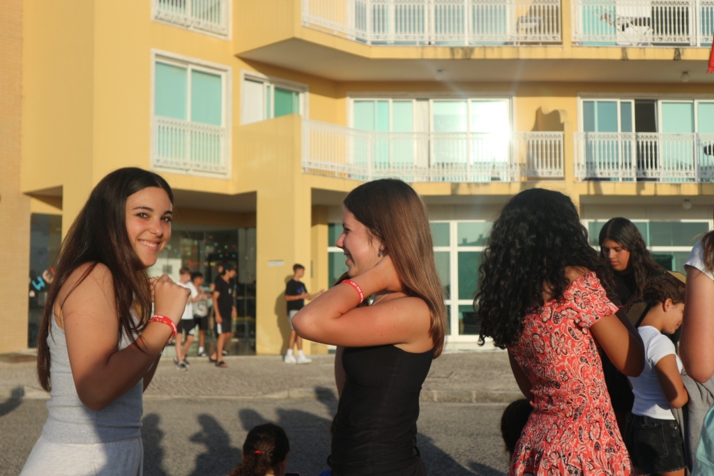 Village Camps International Summer Camp Santa Cruz, Portugal 2025-07-25 https://www.villagecamps.com/journals_admin/images/2559-0036-IMG_2823.jpg