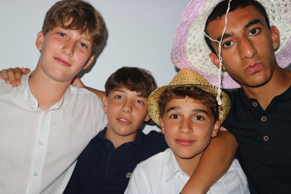 Village Camps International Summer Camp Santa Cruz, Portugal 2025-07-25 https://www.villagecamps.com/journals_admin/images/2565-3490-IMG_1398.jpg