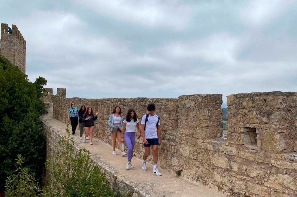 Village Camps International Summer Camp Santa Cruz, Portugal 2025-07-25 https://www.villagecamps.com/journals_admin/images/2669-3088-16.jpg