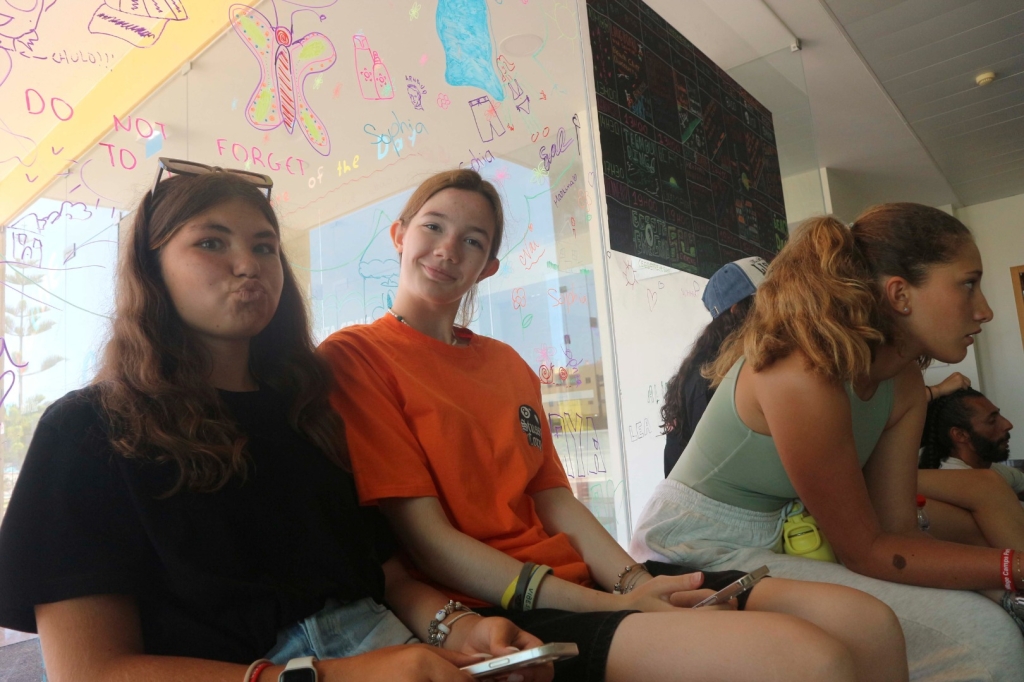 Village Camps International Summer Camp Santa Cruz, Portugal 2025-07-25 https://www.villagecamps.com/journals_admin/images/2672-0739-1261.jpg