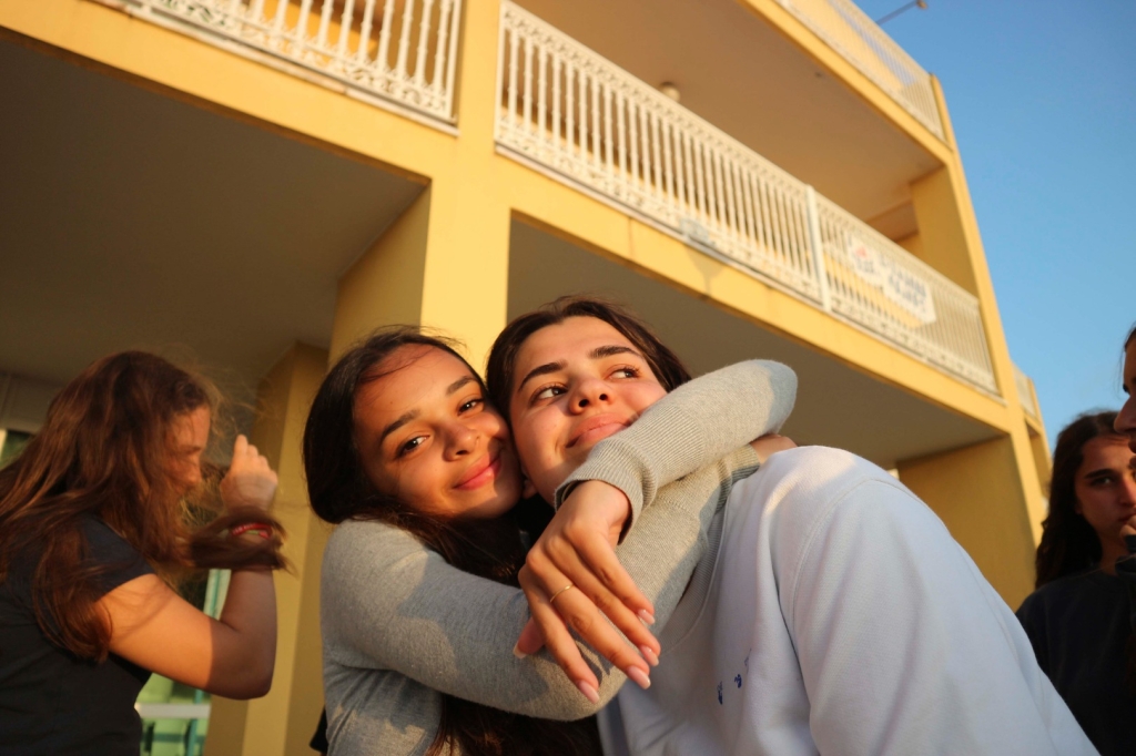 Village Camps International Summer Camp Santa Cruz, Portugal 2025-07-25 https://www.villagecamps.com/journals_admin/images/2672-0819-12149.jpg