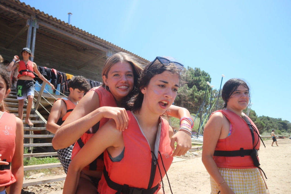 Village Camps International Summer Camp Santa Cruz, Portugal 2025-07-25 https://www.villagecamps.com/journals_admin/images/2676-0835-IMG_6155.jpg