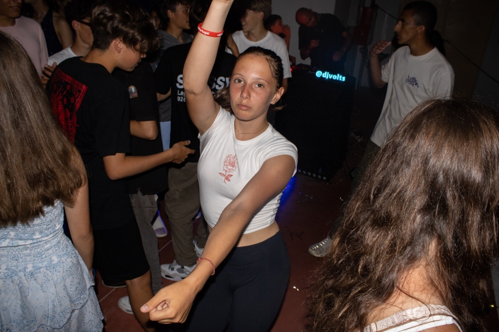 Village Camps International Summer Camp Santa Cruz, Portugal 2025-07-25 https://www.villagecamps.com/journals_admin/images/2706-2469-VC_2024_07_12-130.jpg