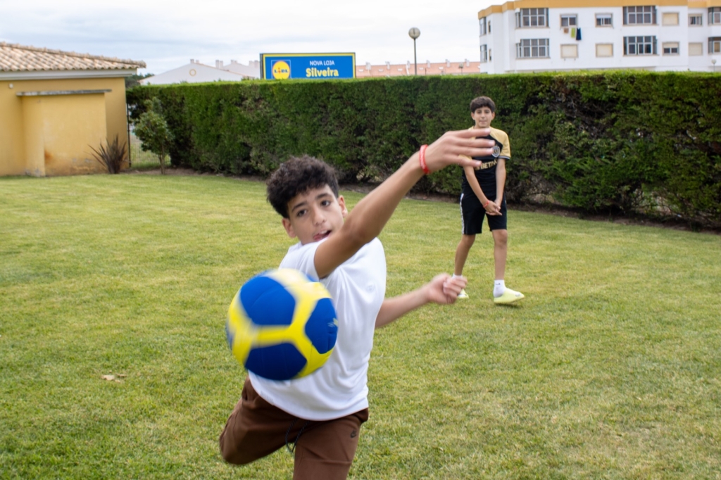 Village Camps International Summer Camp Santa Cruz, Portugal 2025-07-25 https://www.villagecamps.com/journals_admin/images/2750-5151-VC_2024_07_14-35.jpg