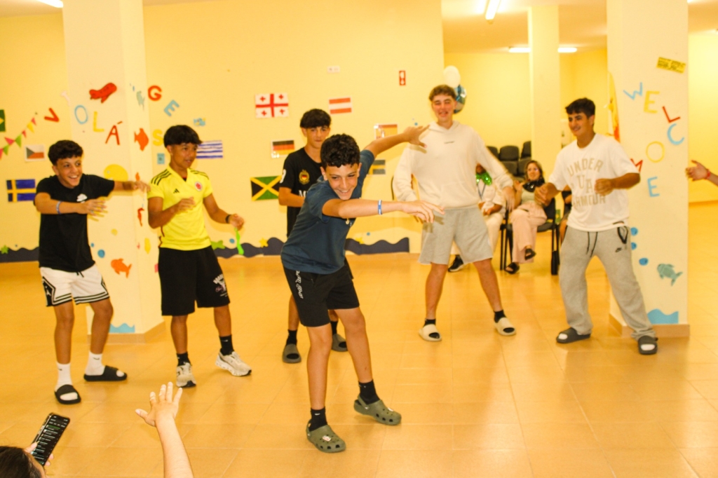 Village Camps International Summer Camp Santa Cruz, Portugal 2025-07-25 https://www.villagecamps.com/journals_admin/images/2881-1396-IMG_6899.jpg