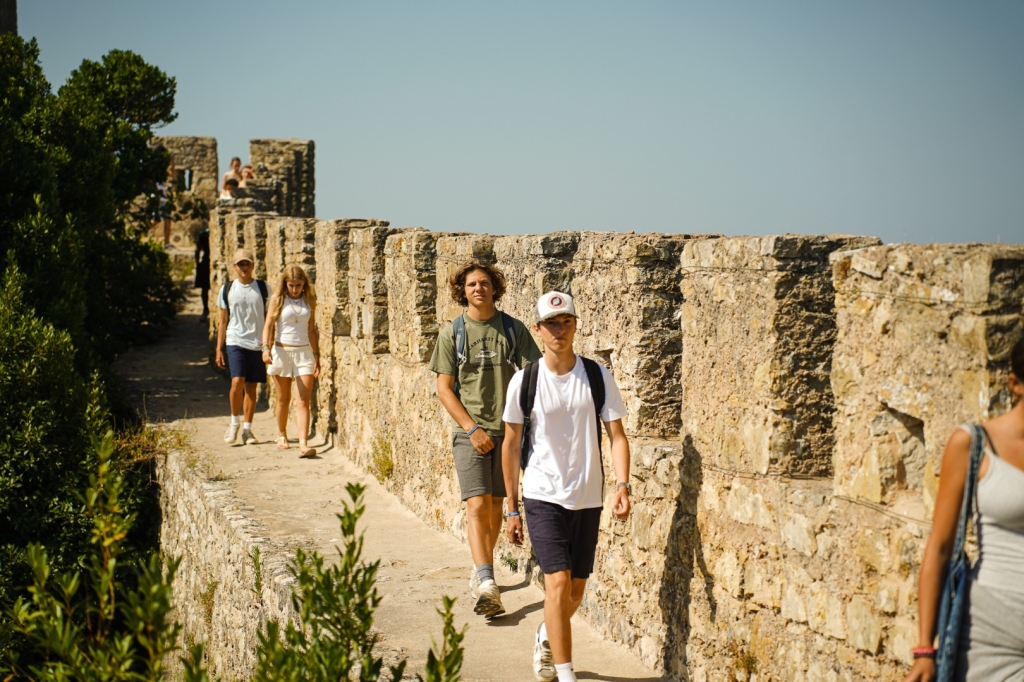 Village Camps International Summer Camp Santa Cruz, Portugal 2025-07-25 https://www.villagecamps.com/journals_admin/images/2883-1935-DSC06980.jpg