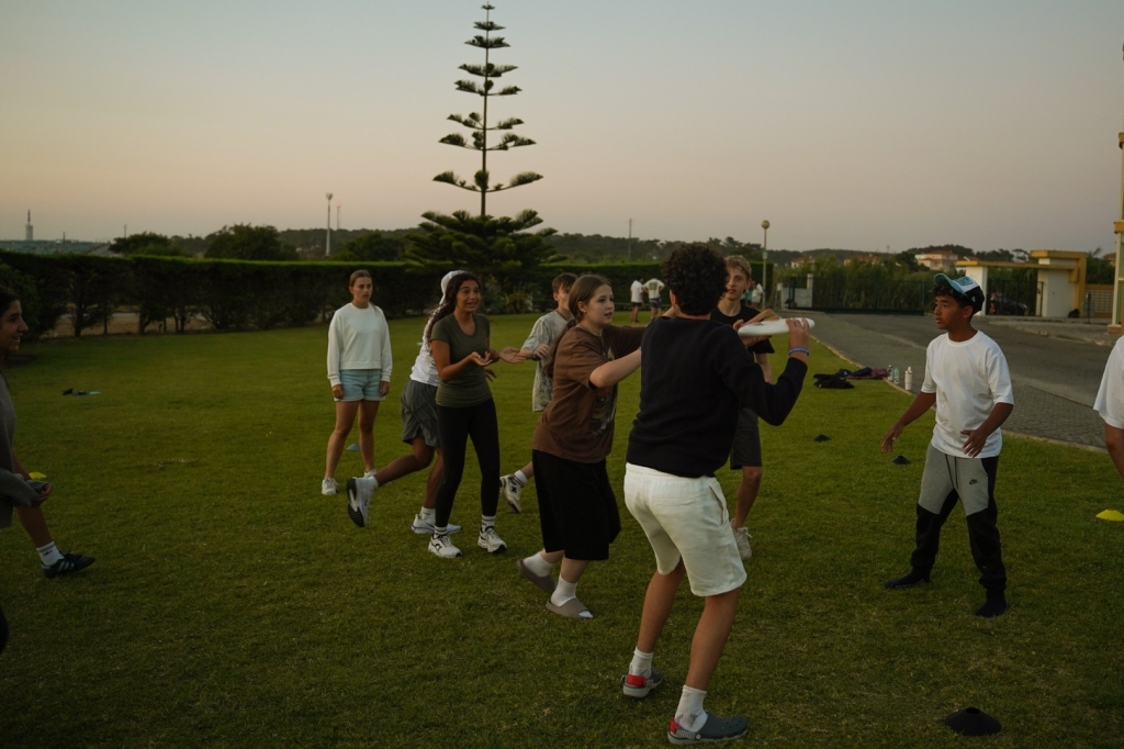 Village Camps International Summer Camp Santa Cruz, Portugal 2025-07-25 https://www.villagecamps.com/journals_admin/images/2892-4014-DSC08172.jpg