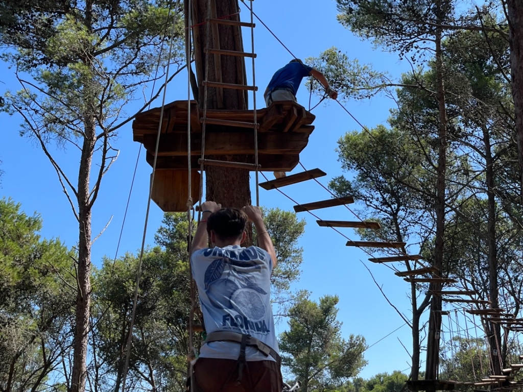 Village Camps International Summer Camp Santa Cruz, Portugal 2025-07-25 https://www.villagecamps.com/journals_admin/images/2893-9454-IMG_0422.jpg