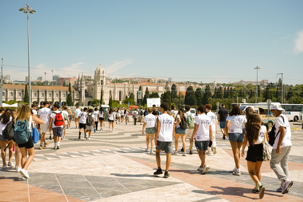 Village Camps International Summer Camp Santa Cruz, Portugal 2025-07-25 https://www.villagecamps.com/journals_admin/images/2894-8745-DSC08342.jpg