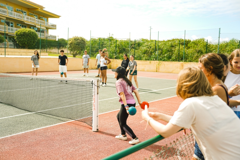Village Camps International Summer Camp Santa Cruz, Portugal 2025-07-25 https://www.villagecamps.com/journals_admin/images/2895-5877-DSC08783.jpg