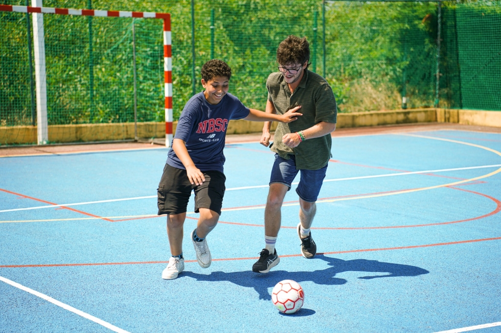 Village Camps International Summer Camp Santa Cruz, Portugal 2025-07-25 https://www.villagecamps.com/journals_admin/images/2896-8767-DSC08934.jpg