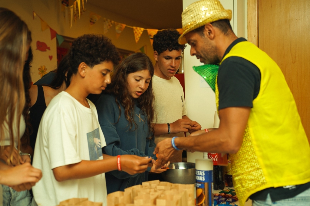 Village Camps International Summer Camp Santa Cruz, Portugal 2025-07-25 https://www.villagecamps.com/journals_admin/images/2897-8111-DSC09278.jpg